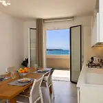 Aurea Collection Sea View Apartament *